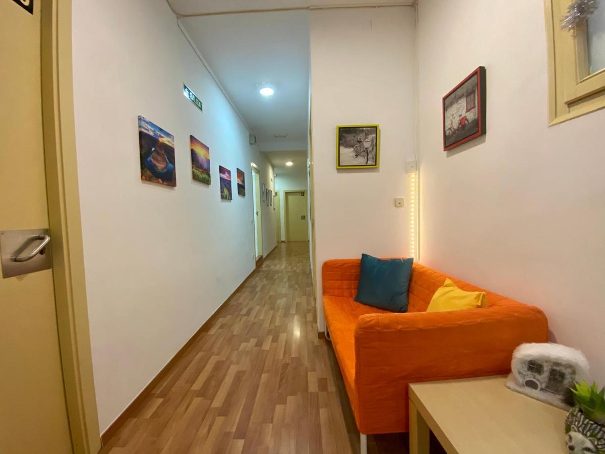 Apartamento Barcelona Housing Student Exterior foto